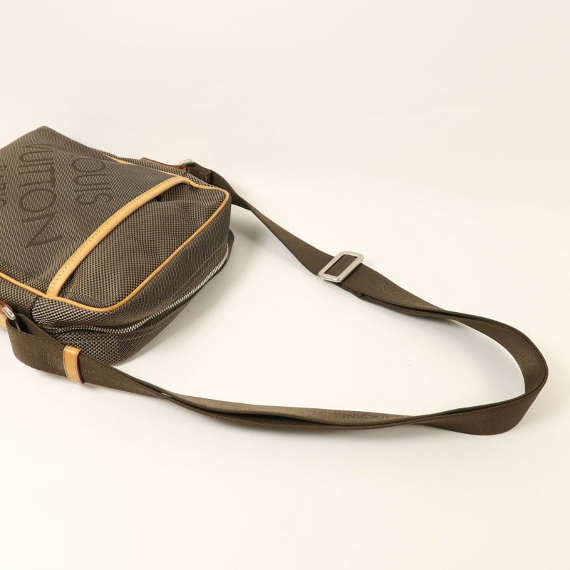 LOUIS VUITTON Damier Geant Citadin NM銀扣肩背袋-9
