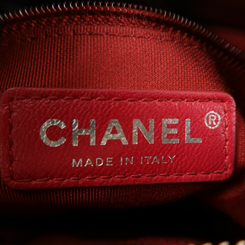 CHANEL 牛皮皮革Gabrielle Small鏈帶肩背袋-5