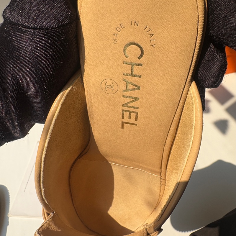 Chanel 米色珍珠穆勒鞋-3
