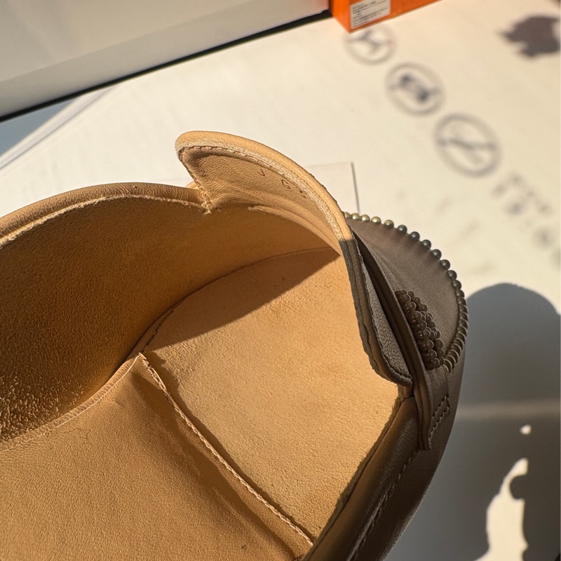 Chanel 米色珍珠穆勒鞋-4