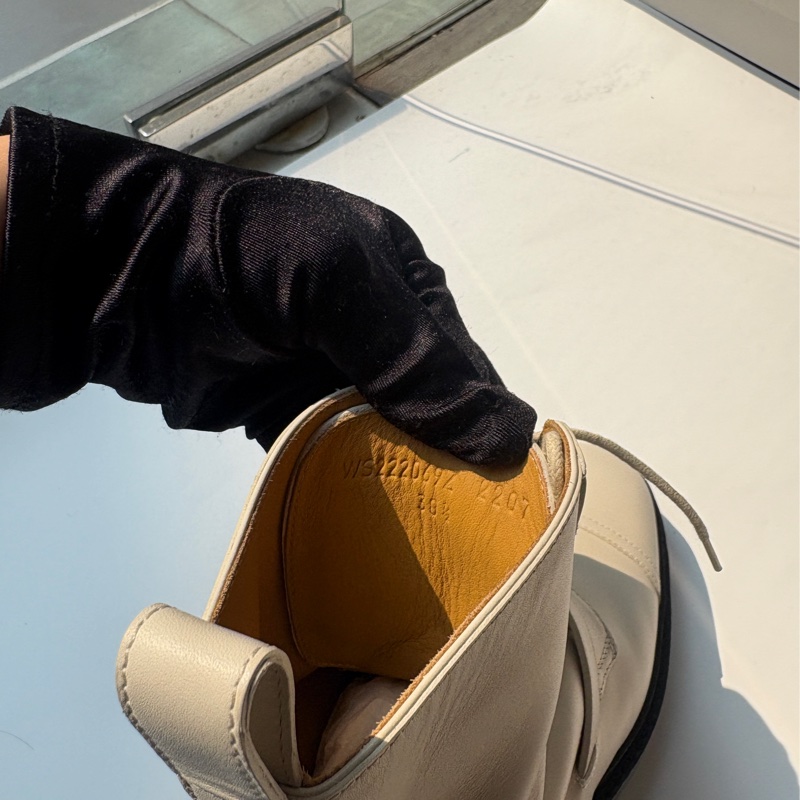 Hermes 米白Kelly釦綁帶短靴-8