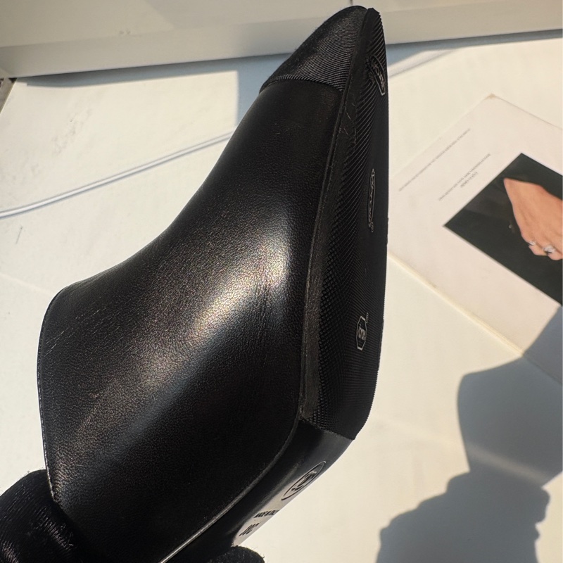 Chanel 黑皮珍珠高根穆勒鞋-7