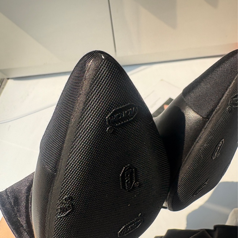 Chanel 黑皮珍珠高根穆勒鞋-9