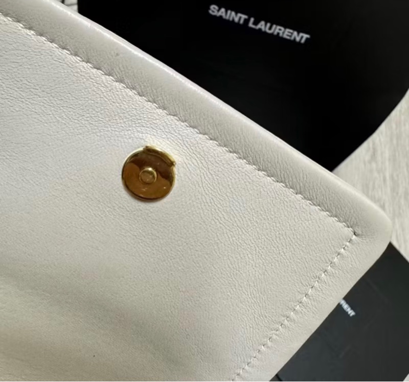 Saint Laurent NOLITA小羊皮迷你手袋-1