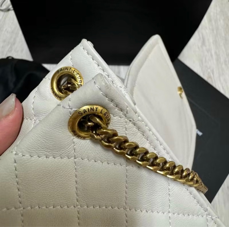 Saint Laurent NOLITA小羊皮迷你手袋-4