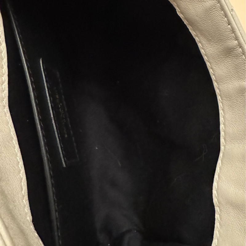 Saint Laurent NOLITA小羊皮迷你手袋-11