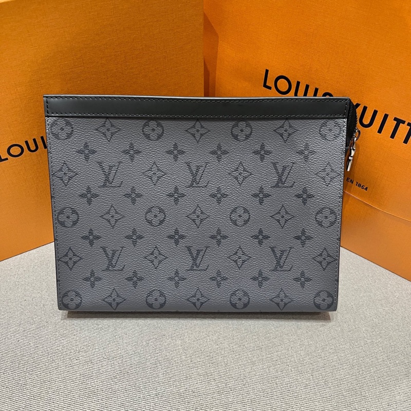 LV 經典老花拼色黑武士手拿包 編碼款-1