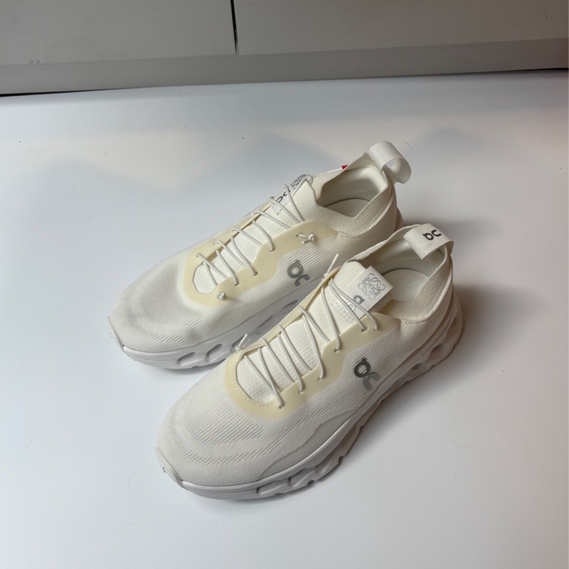 Loewe X On 聯名白色休閒鞋-0