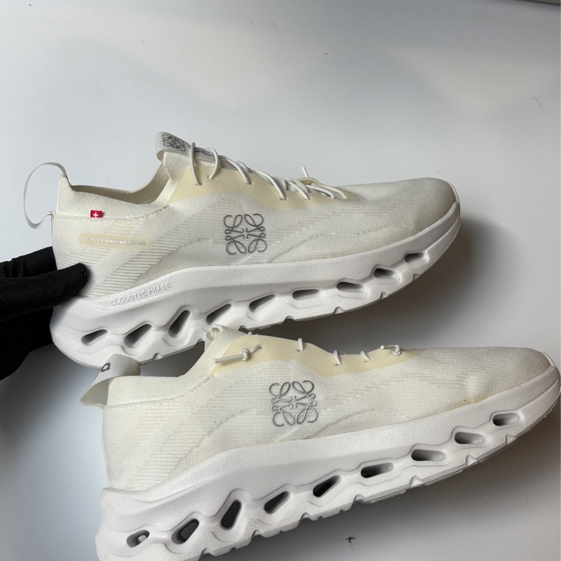Loewe X On 聯名白色休閒鞋-4