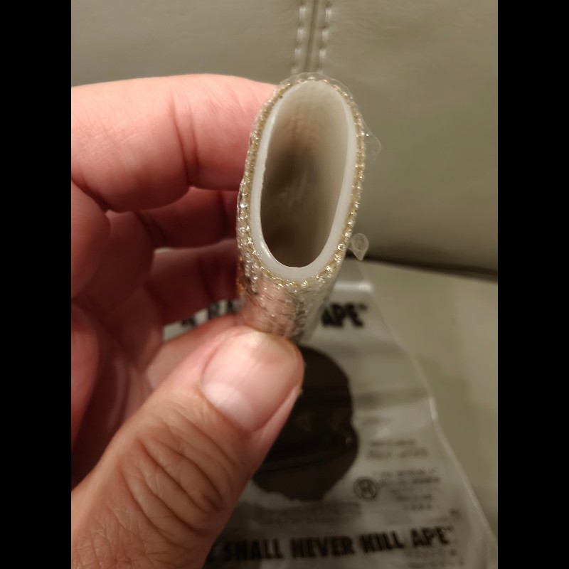 日本帶回現貨,bape打火機鑲鑽打火機套子,絕版品-3