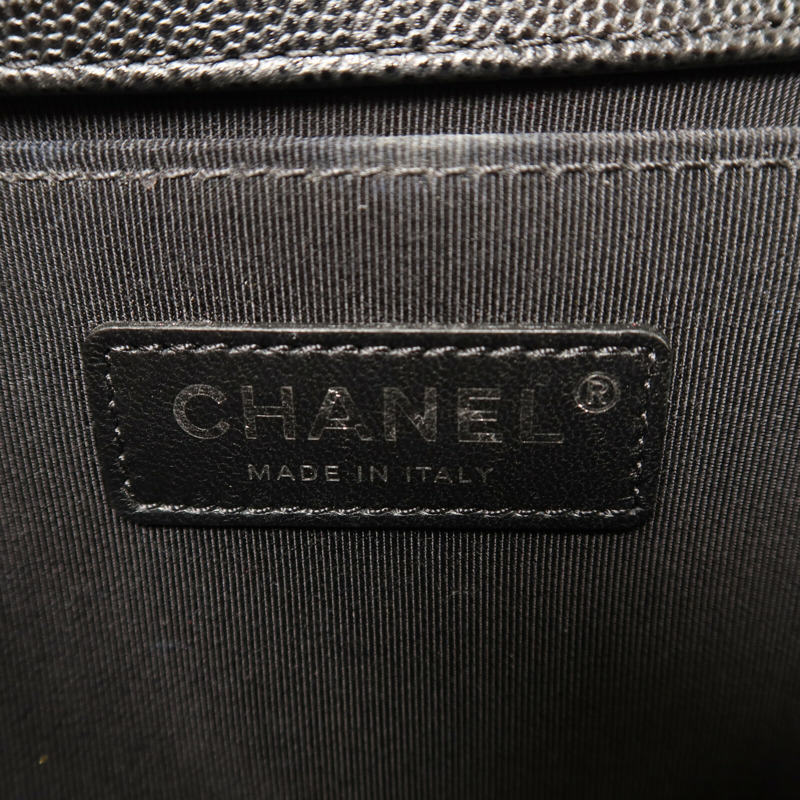 CHANEL 牛皮皮革Boy 25銀扣鏈帶肩背袋-5