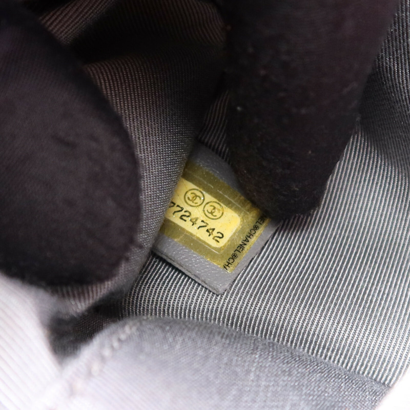 CHANEL 牛皮皮革Petit Timeless銀扣鏈帶肩背袋-7