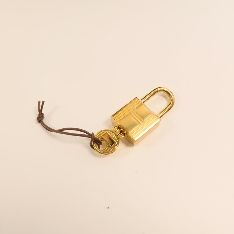 HERMES Clemence皮革Picotin MM金扣手挽袋Rouge Sellier-9