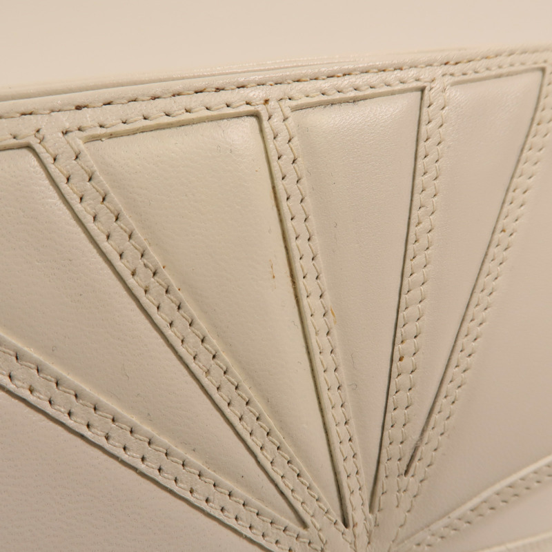 CHANEL 牛皮皮革Clutch Bag銀扣手拿包-15