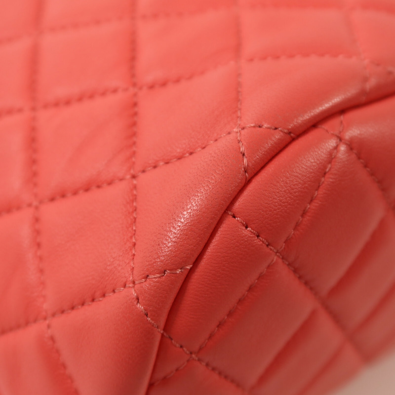 CHANEL 羊皮皮革Backpack金扣鏈帶背包-10