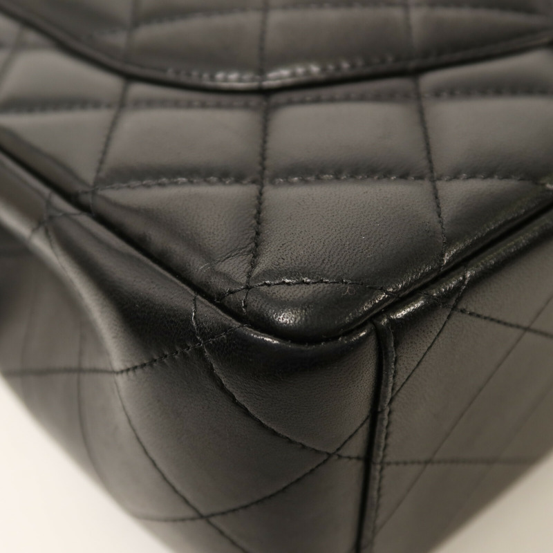CHANEL 羊皮皮革Maxi Classic金扣鏈帶肩背袋-13