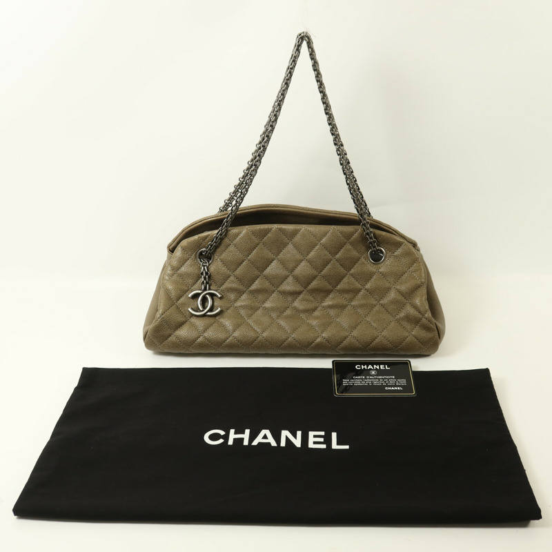 CHANEL 牛皮皮革Mademoiselle Bowling Bag銀扣鏈帶肩背袋-9