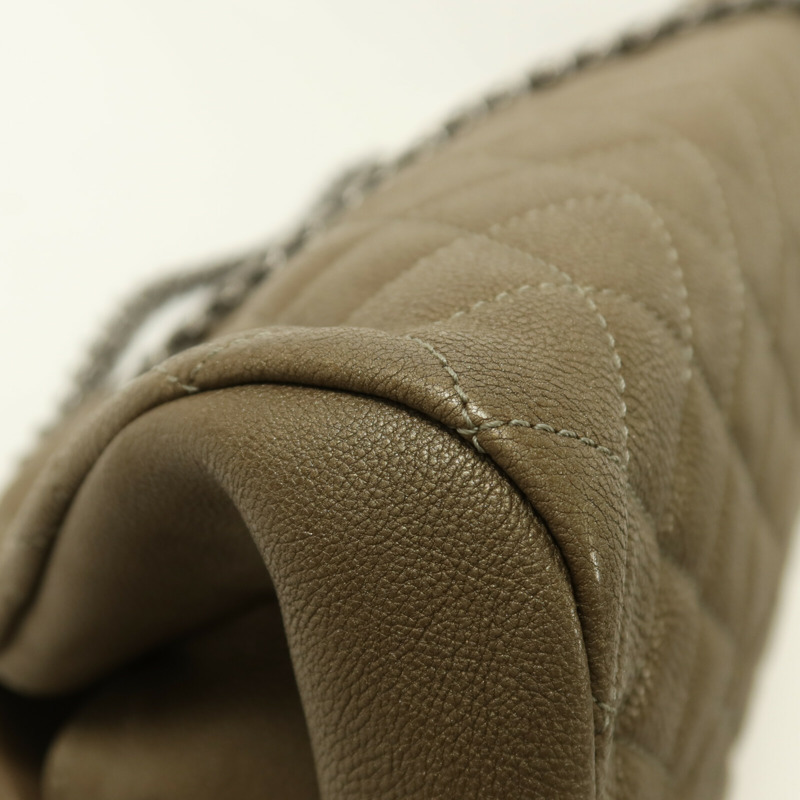 CHANEL 牛皮皮革Mademoiselle Bowling Bag銀扣鏈帶肩背袋-13