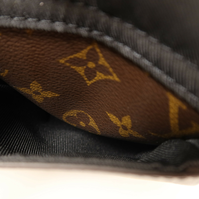 LOUIS VUITTON Monogram Macassar Christopher Wearable Wallet肩背袋-14
