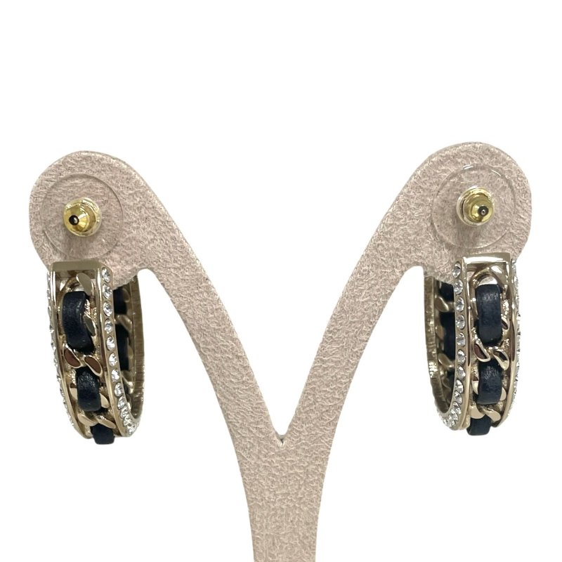 CHANEL 香奈兒 皮穿鏈設計 水鑽耳環 合金 金色-1