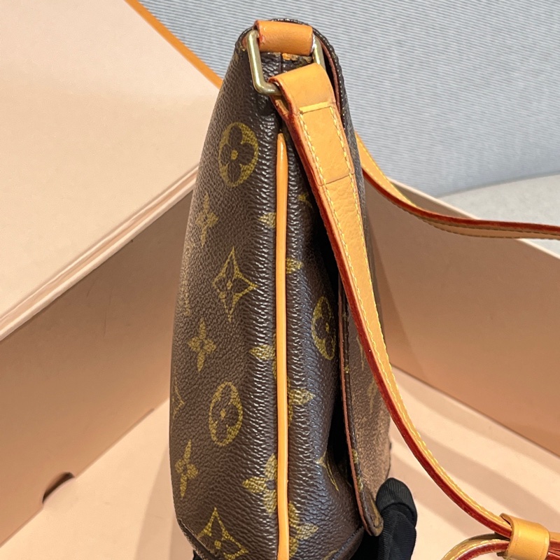 LV經典老花王菲單肩包-2