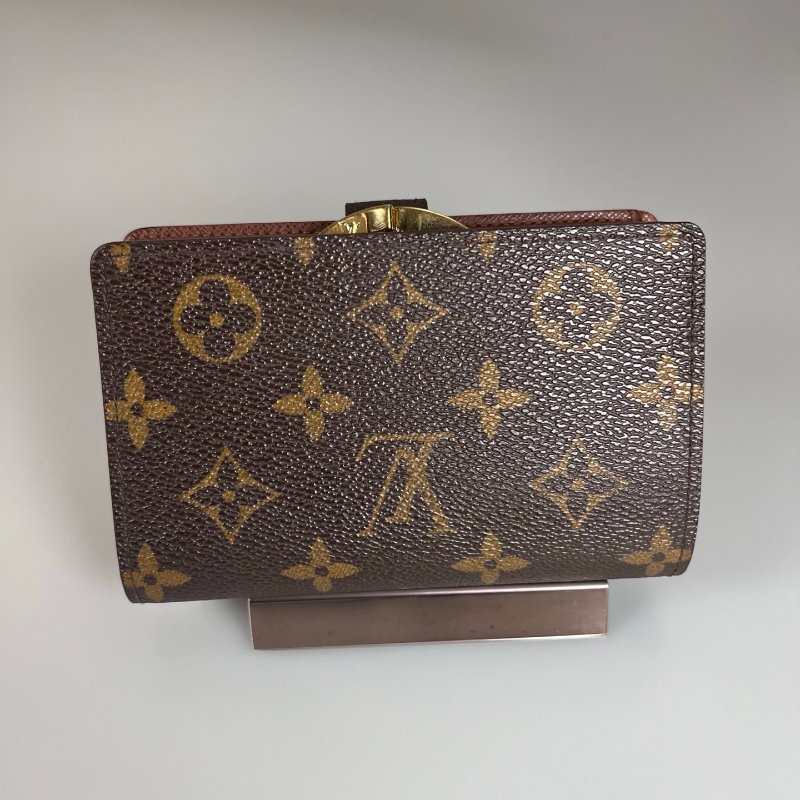 LV M61674 老花扣式中夾-1