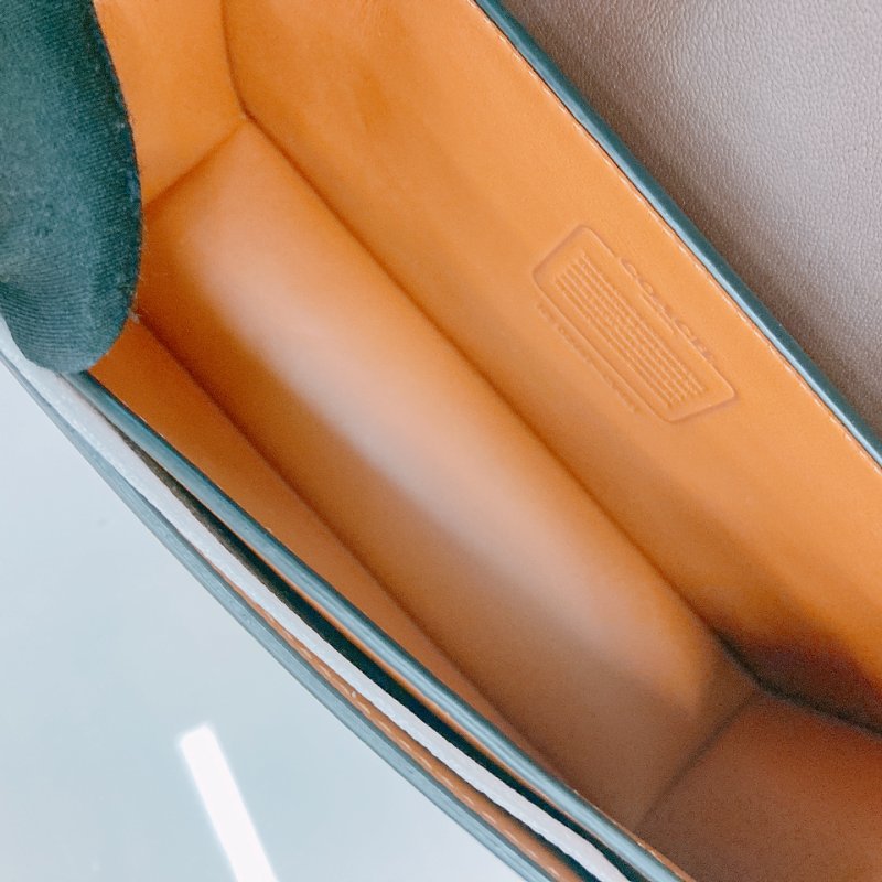 MS0662 Coach 蔻馳C扣肩帶包包 Bandit 18cm Crossbody Calfskin Burgundy-10