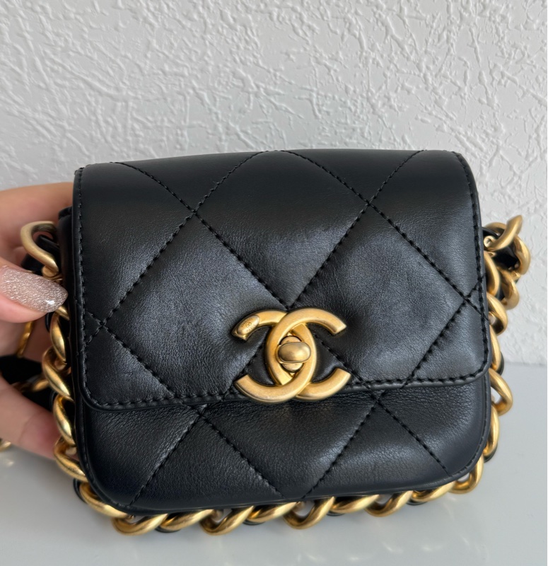 chanel AS8231黑色迷你掀蓋金鍊斜背鏈包 超可愛❤️🔥❤️🔥-1