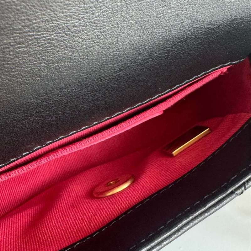 chanel AS8231黑色迷你掀蓋金鍊斜背鏈包 超可愛❤️🔥❤️🔥-22