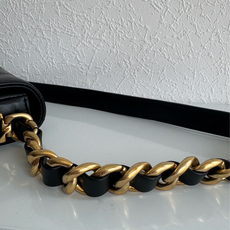 chanel AS8231黑色迷你掀蓋金鍊斜背鏈包 超可愛❤️🔥❤️🔥-25