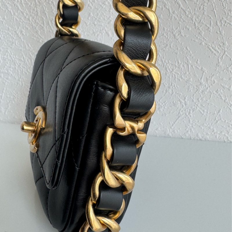 chanel AS8231黑色迷你掀蓋金鍊斜背鏈包 超可愛❤️🔥❤️🔥-31