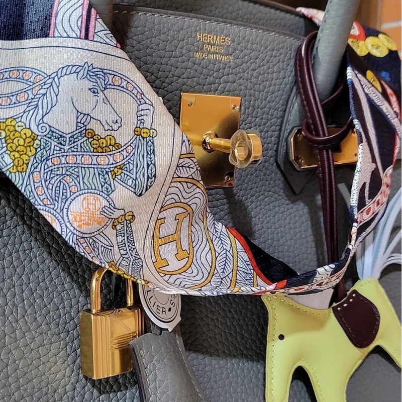 ✨全新轉售✨ Hermès Twilly 限量黑色撲克牌寶石-4