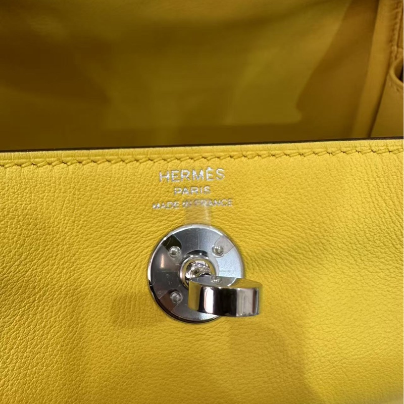 🌈Hermes💛Mini Lindy一代💛那不勒斯黃銀扣🌈98新🌟有單🌈🌟Swift皮🌟minilindy🌟minilindy一代🌟Lindy🌟愛馬仕🌟-1