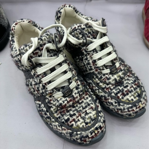 Chanel 香奈兒 毛呢運動鞋 39碼