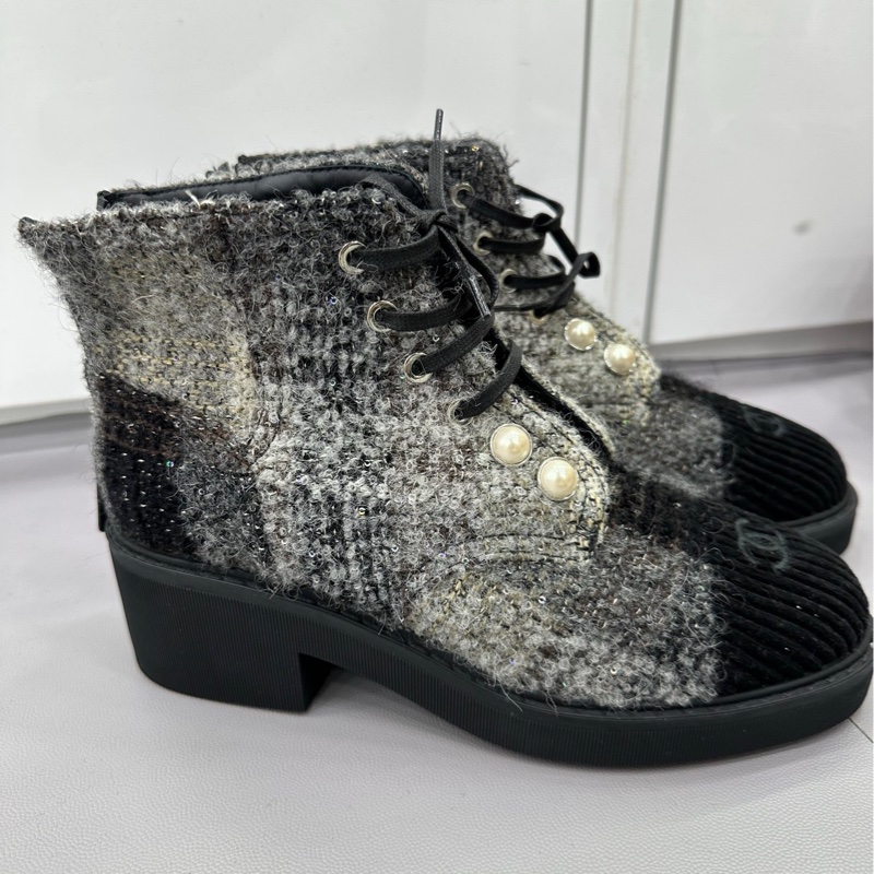 Chanel 粗花呢針織珍珠短靴38.5碼-1