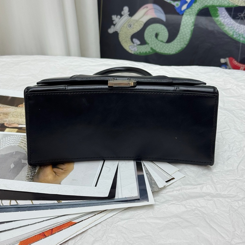 Balenciaga巴黎世家經典沙漏包 s 黑金 原始成色-5
