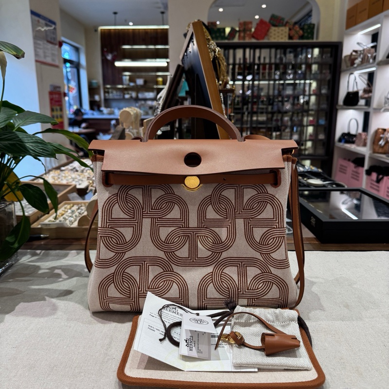 愛馬仕/Hermes Herbag31 金棕色豬鼻子限量版 閒置新有票-0