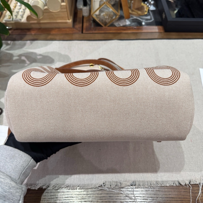 愛馬仕/Hermes Herbag31 金棕色豬鼻子限量版 閒置新有票-3