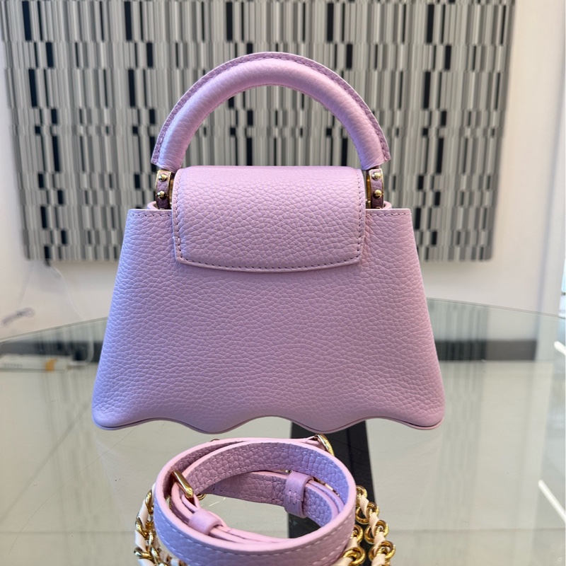 芯片款99新 LV粉色波浪卡普辛。-1