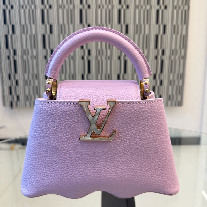 芯片款99新 LV粉色波浪卡普辛。-2