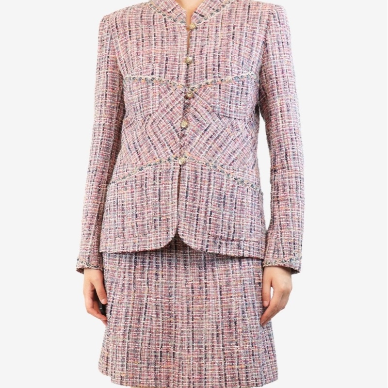 CHANEL粉彩粗花呢小香風套裝-1