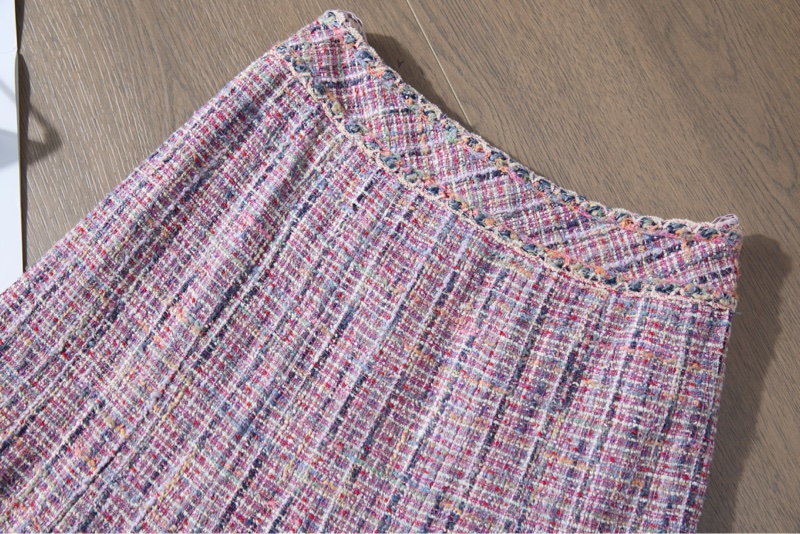 CHANEL粉彩粗花呢小香風套裝-5