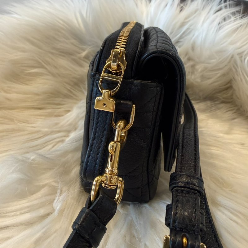 Dior Caro Pouch 斜背包 黑色金扣-5