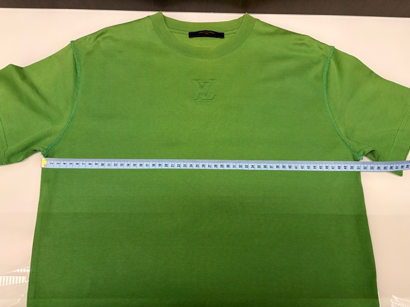 LV路易威登 LOUIS VUITTON 95新浮雕LOGO綠色S 短袖T恤-11