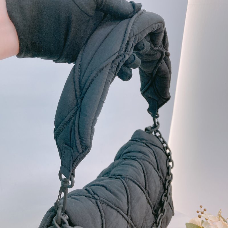 MS0664 Diesel 迪賽翻蓋式液下包包 Charm-D Shoulder Bag Small Nylon So Black-7