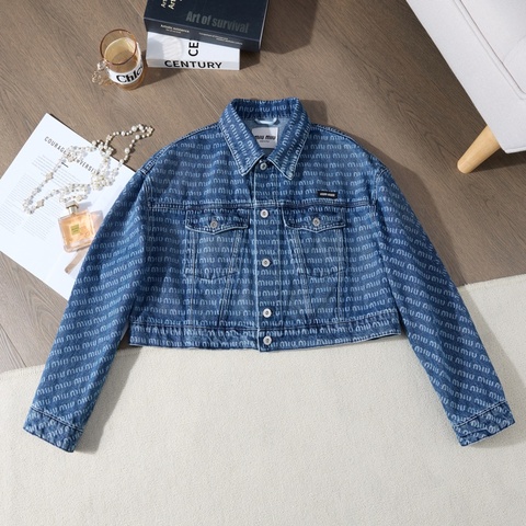 ❤️MIUMIU 2023款 經典滿印短款牛仔外套