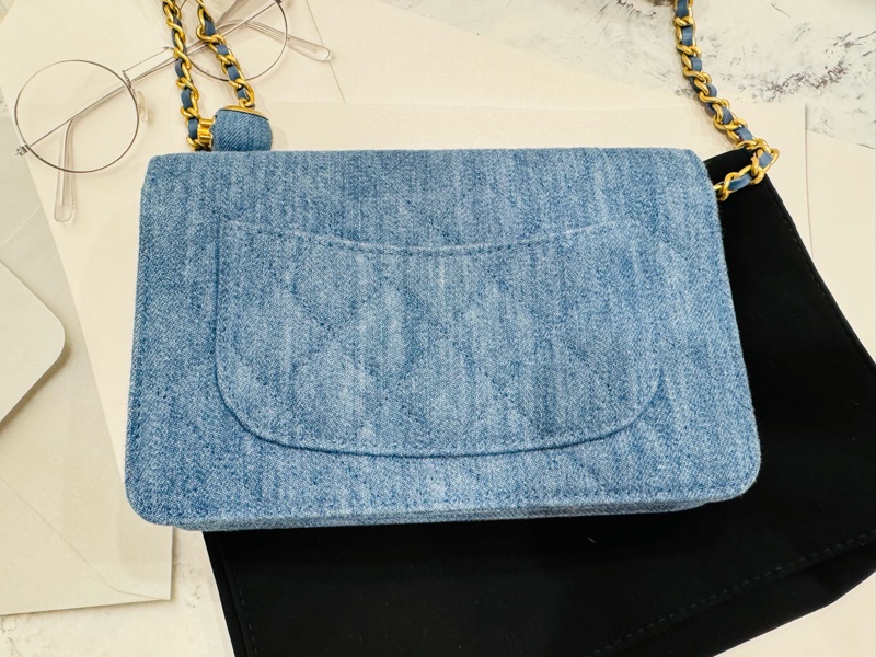全新 CHANEL 可調式牛仔金球 晶片款WOC 全新閒置未使用-8