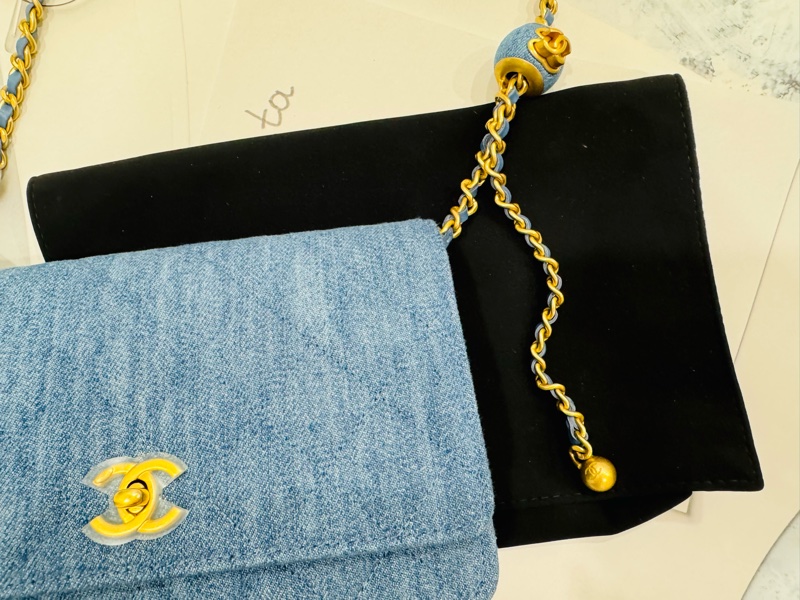 全新 CHANEL 可調式牛仔金球 晶片款WOC 全新閒置未使用-9