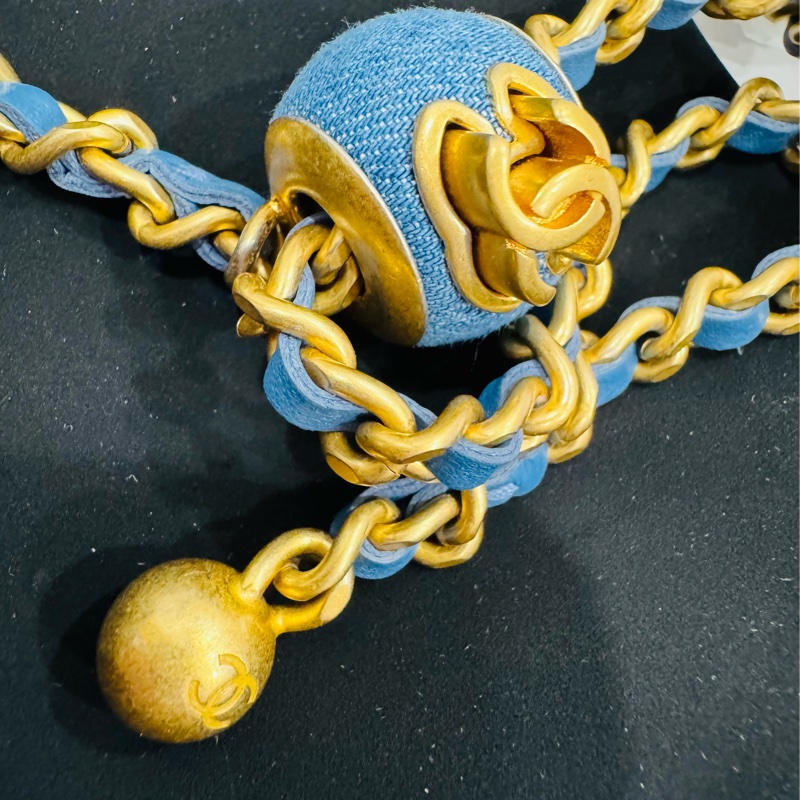 全新 CHANEL 可調式牛仔金球 晶片款WOC 全新閒置未使用-10