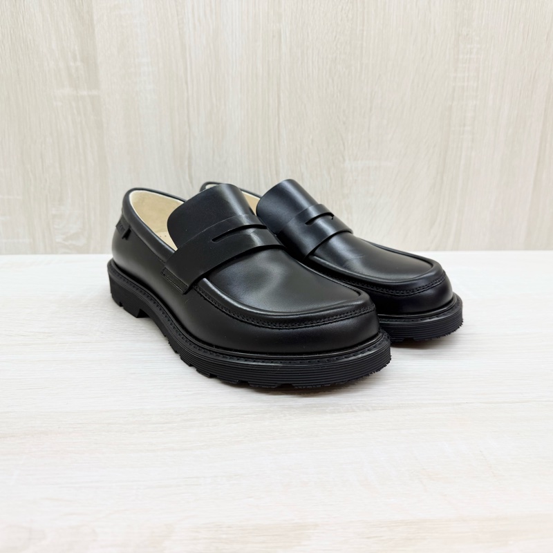 LOEWE黑色牛皮BLAZE樂福鞋-1